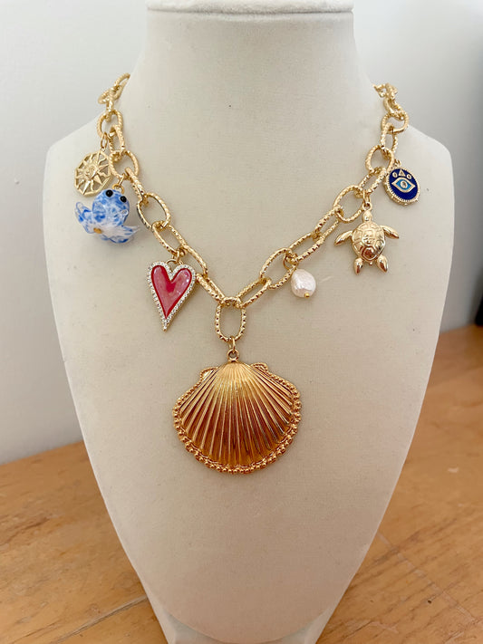 VINTAGE Sea U Soon Charm Necklace