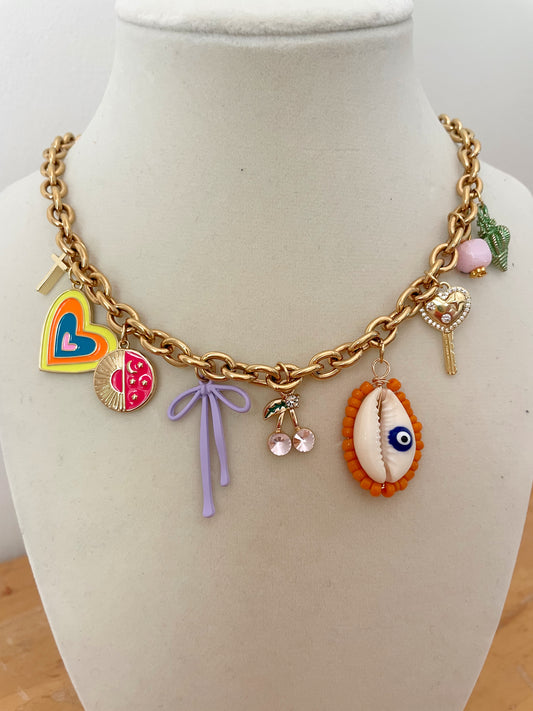 VINTAGE The Main Squeeze Charm Necklace