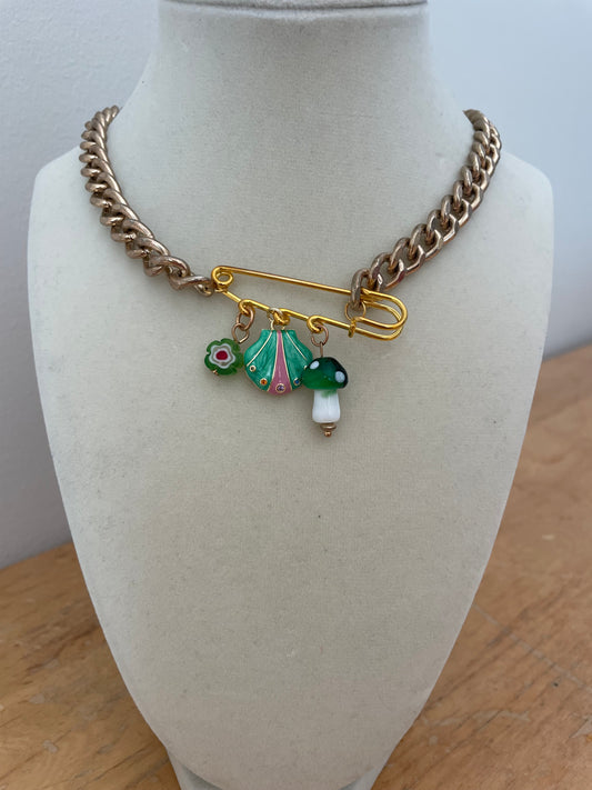 VINTAGE Green Machine Paperclip Charm Necklace