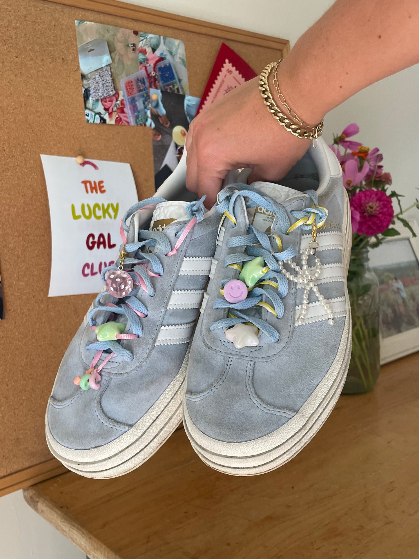 REGISTRATION FOR THE LUCKY GAL CLUB: 9.30 Sneaker Charms